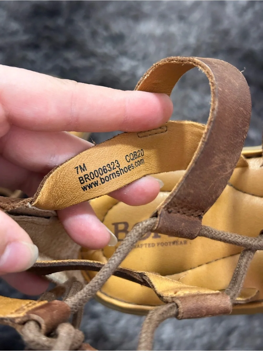 Børn Brown Tan Leather Lace Up Gladiator Sandals Sz 7 Bohemian Music Festival